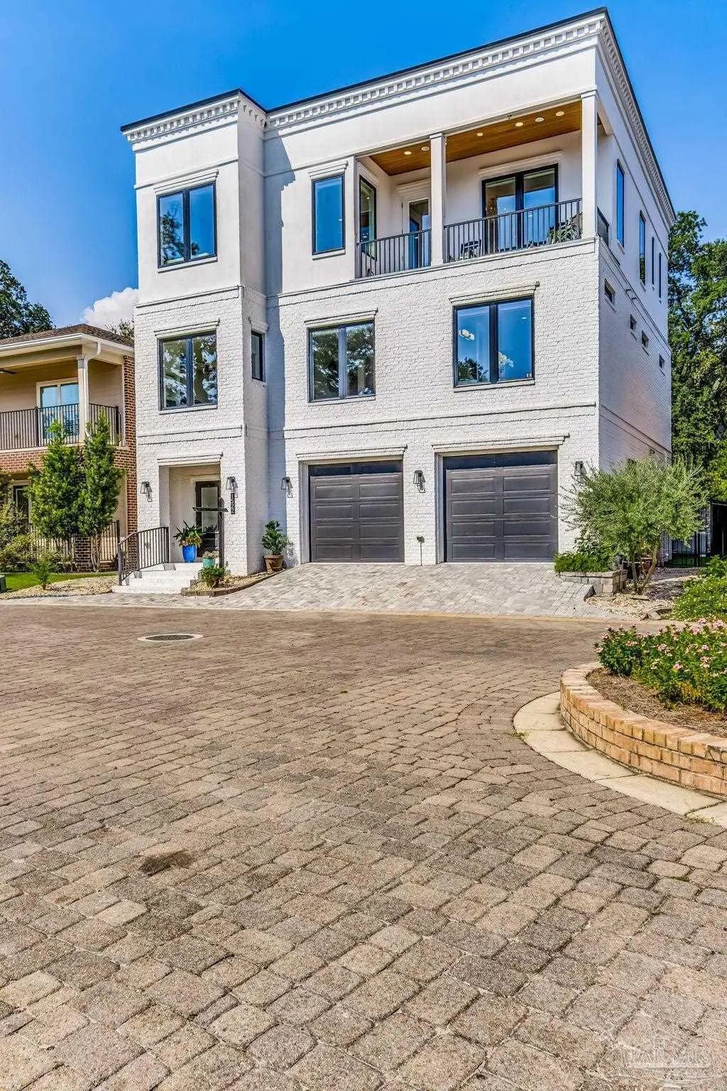 1522 White Caps Ln, Pensacola
