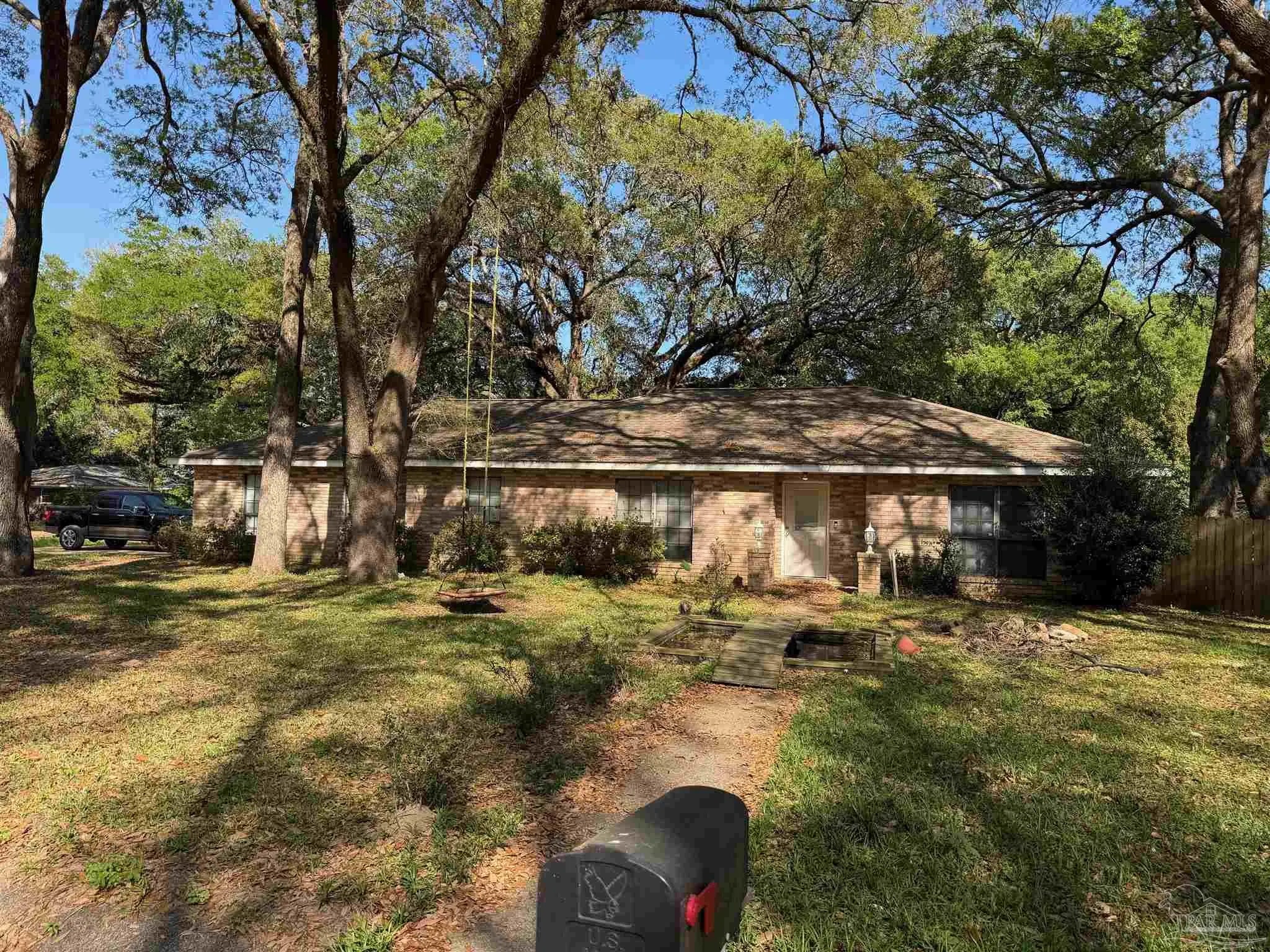 Photo of Listing #680012