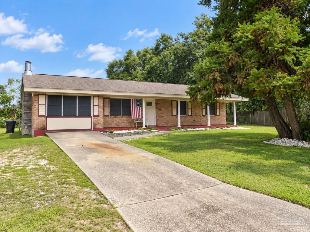 7151 Mcadam Ct, Pensacola