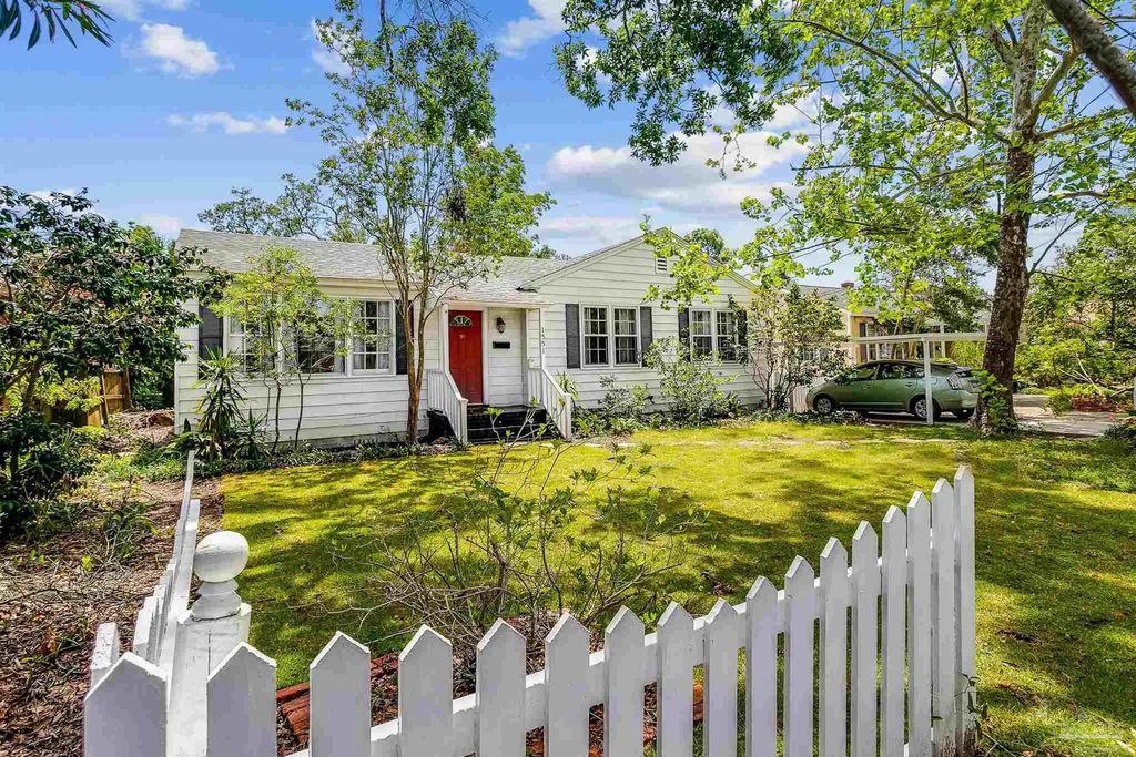 1551 E Jordan St, Pensacola