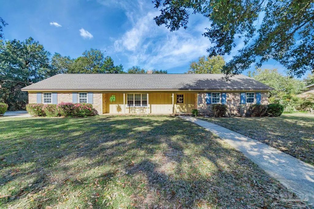 6311 Alvarado Rd, Pensacola