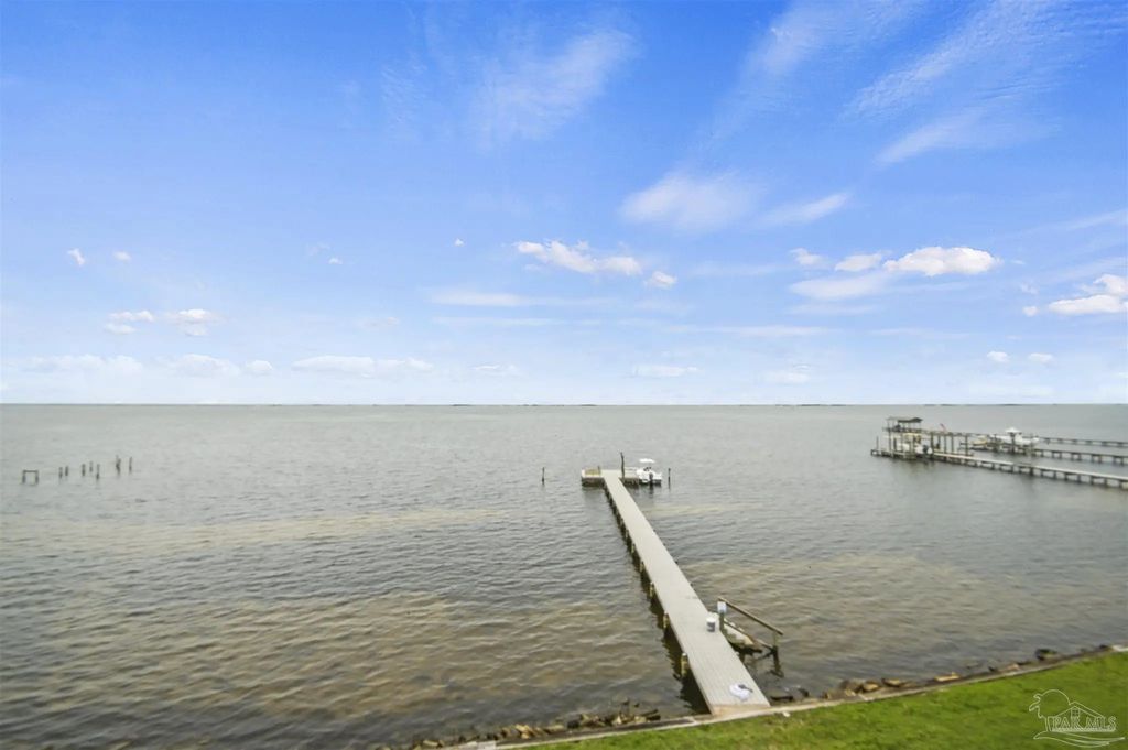 5539 Soundside Dr #c, Gulf Breeze