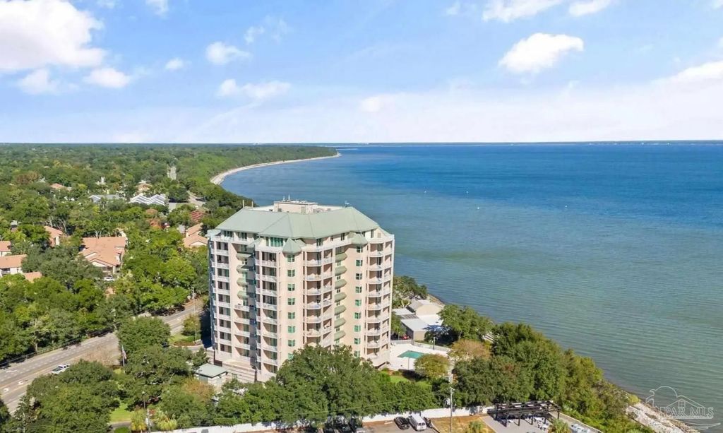 1700 Scenic Hwy #604, Pensacola