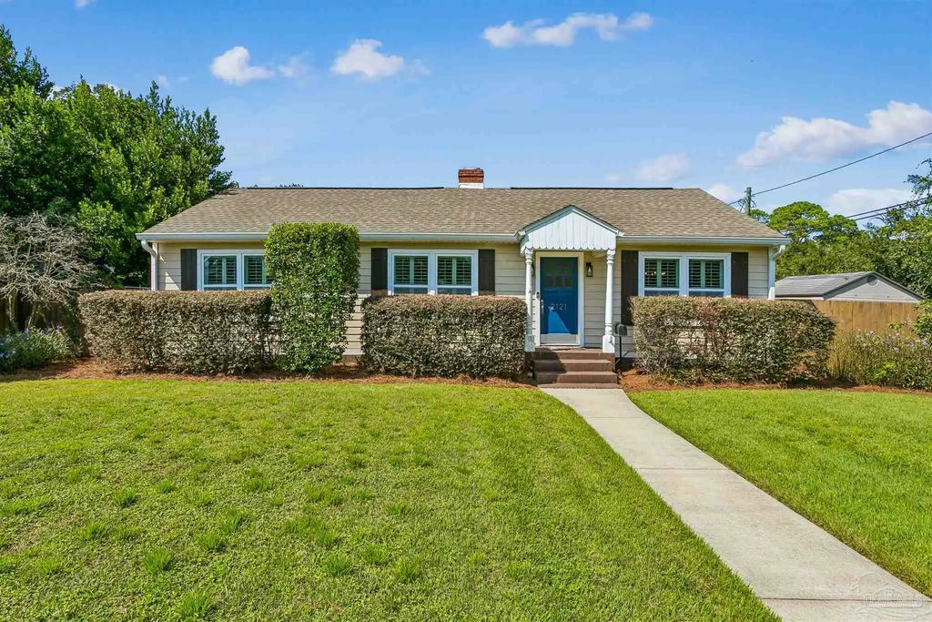2121 N 12th Ave, Pensacola