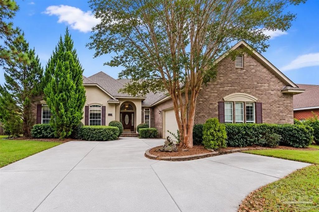 1386 Sound Forest Dr, Gulf Breeze