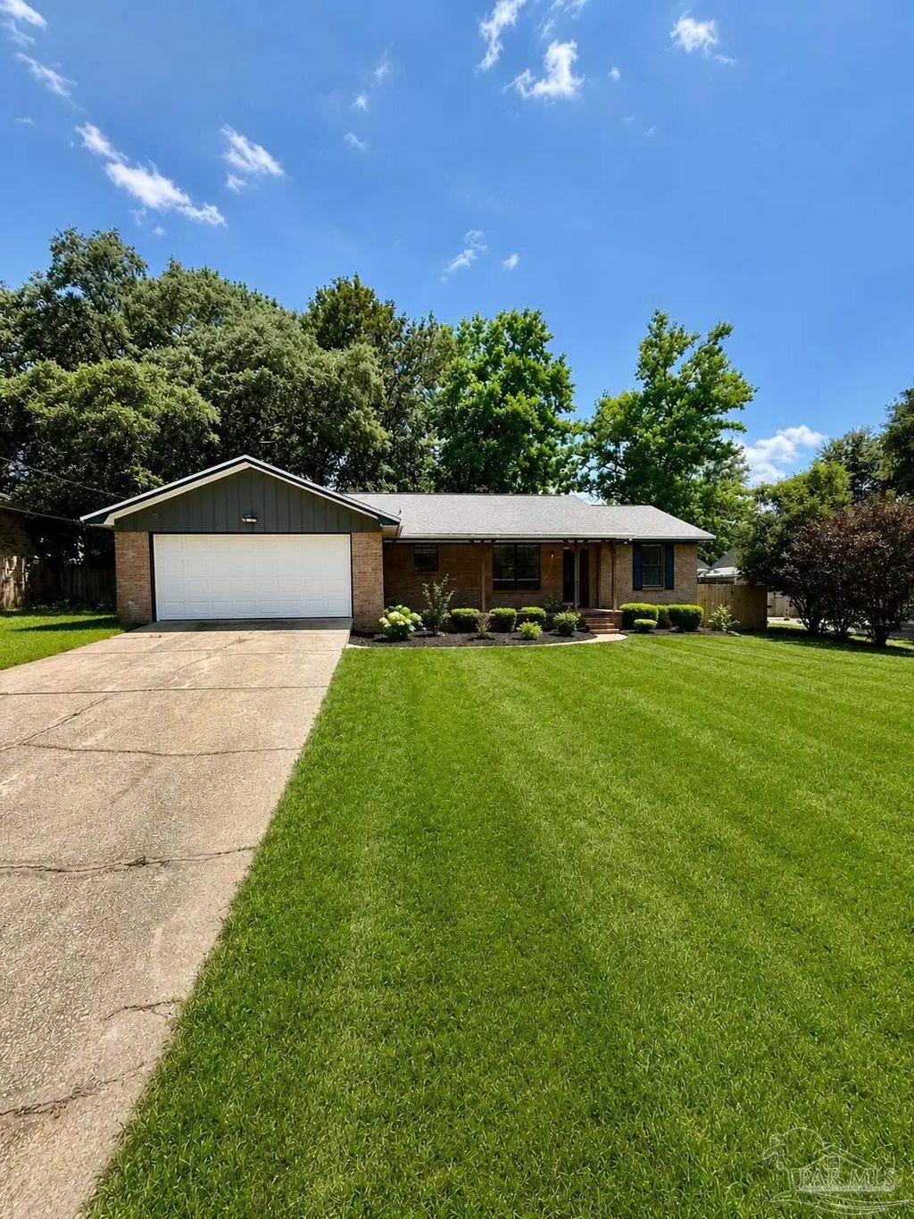 121 Campbell Ave, Crestview