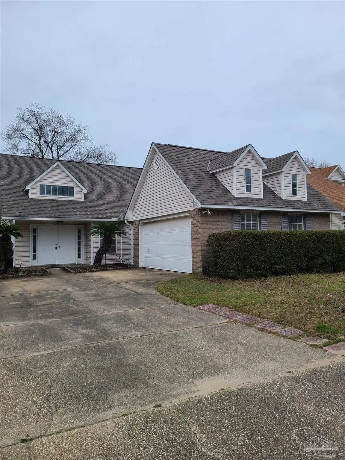 Photo of Listing #676526