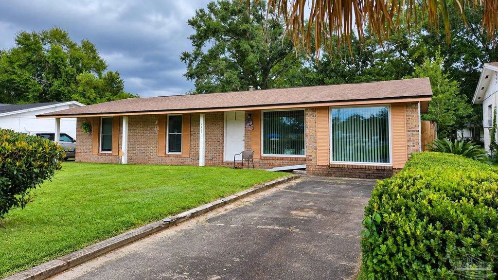 7830 Aaron Dr, Pensacola