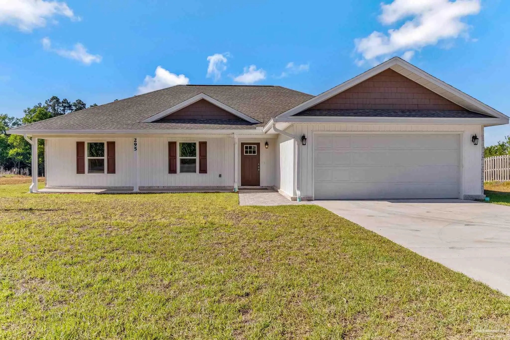 Photo of Listing #680593