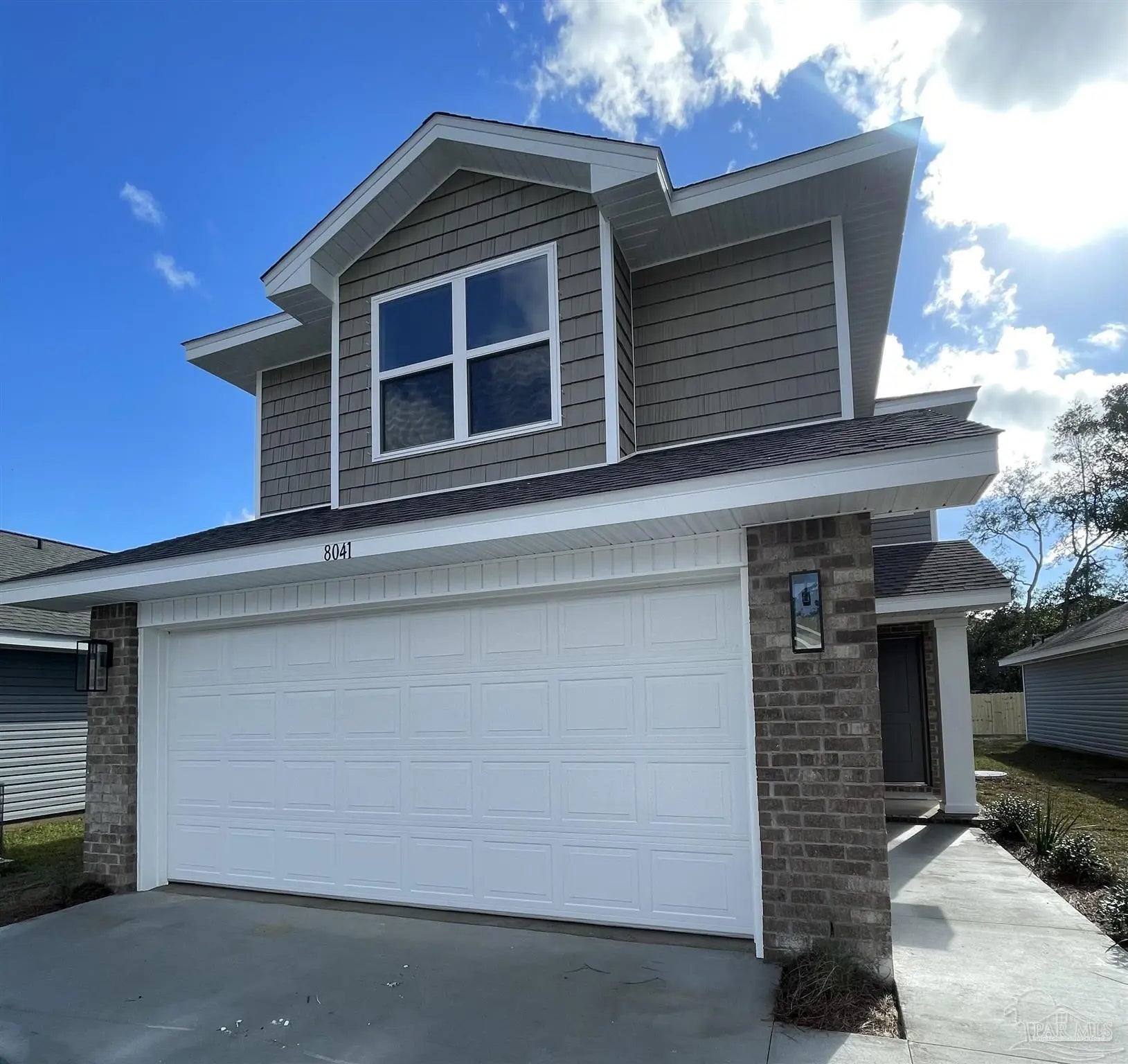 Photo of Listing #667191