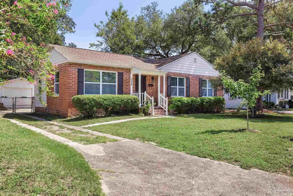 308 Payne Rd, Pensacola