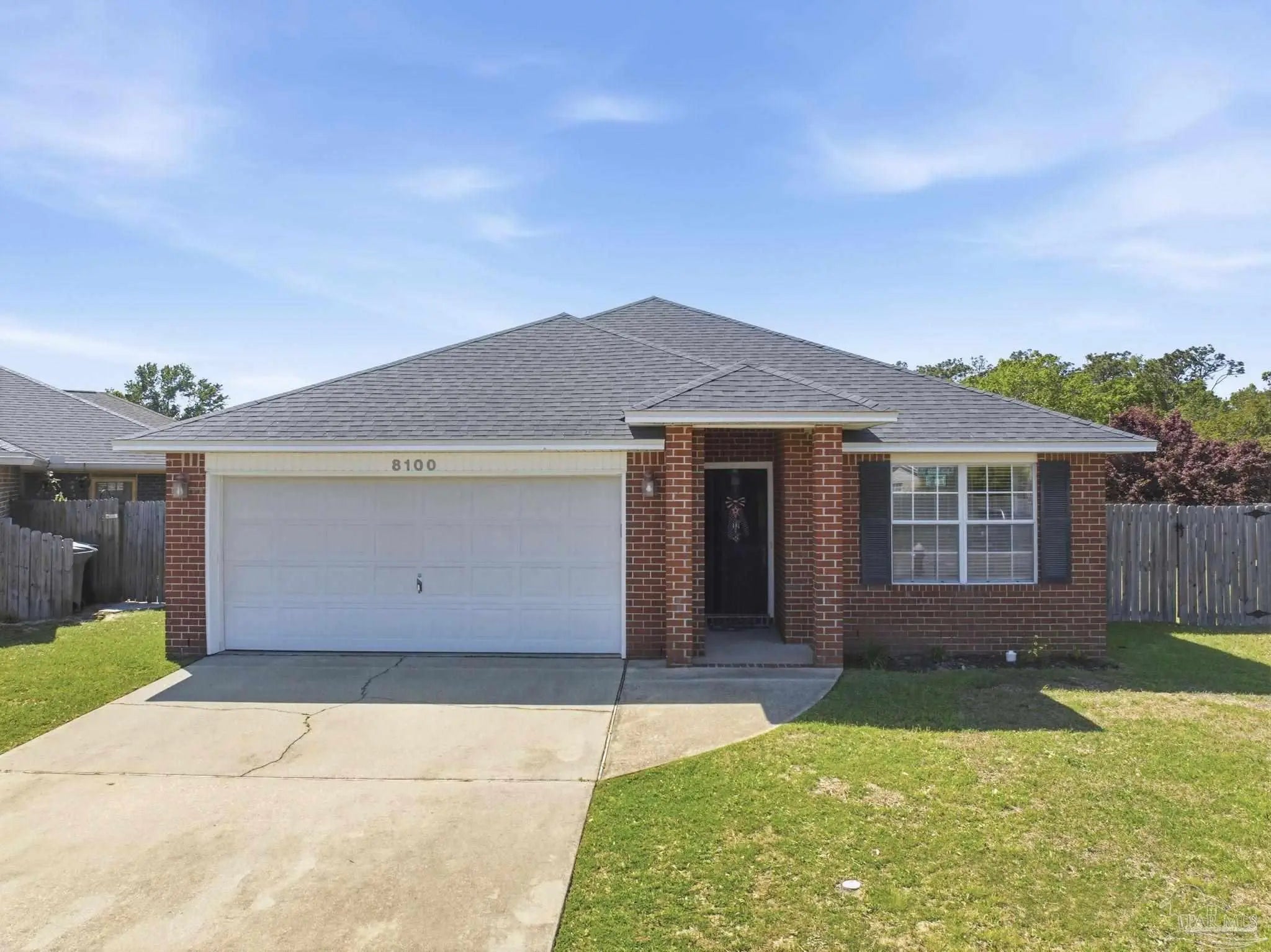 Photo of Listing #680697