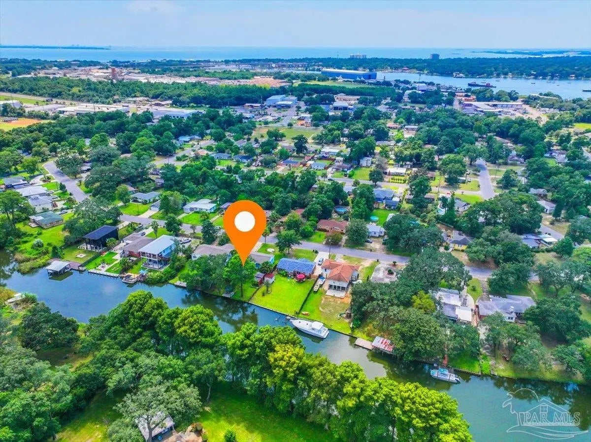 Photo of Listing #680827