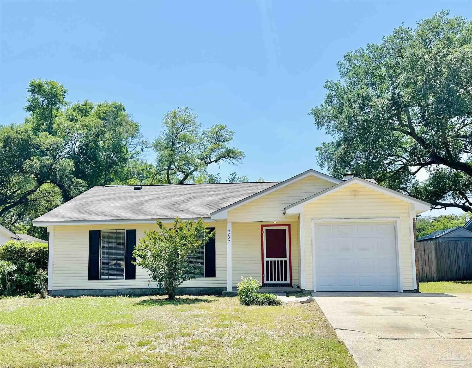 Photo of Listing #675769