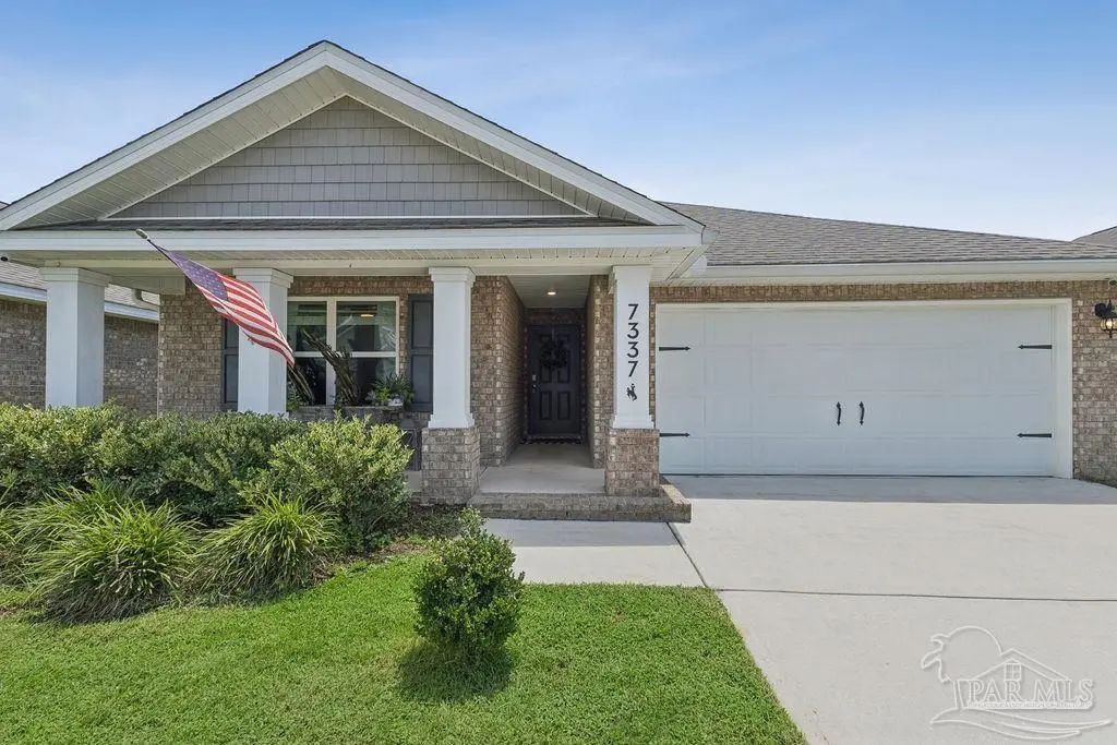7337 Lakeside Oak Ct, Pensacola