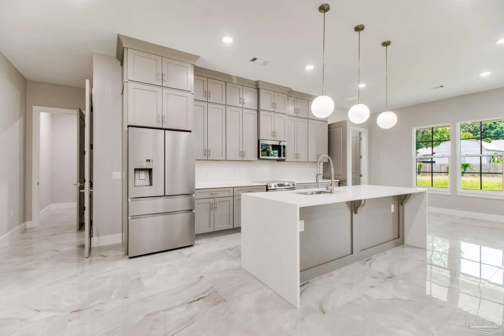 1512 Portside Dr, Gulf Breeze