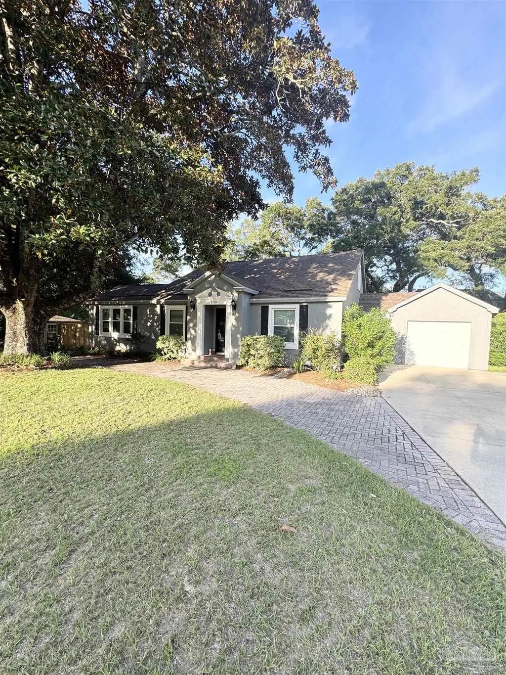 1650 N A St, Pensacola