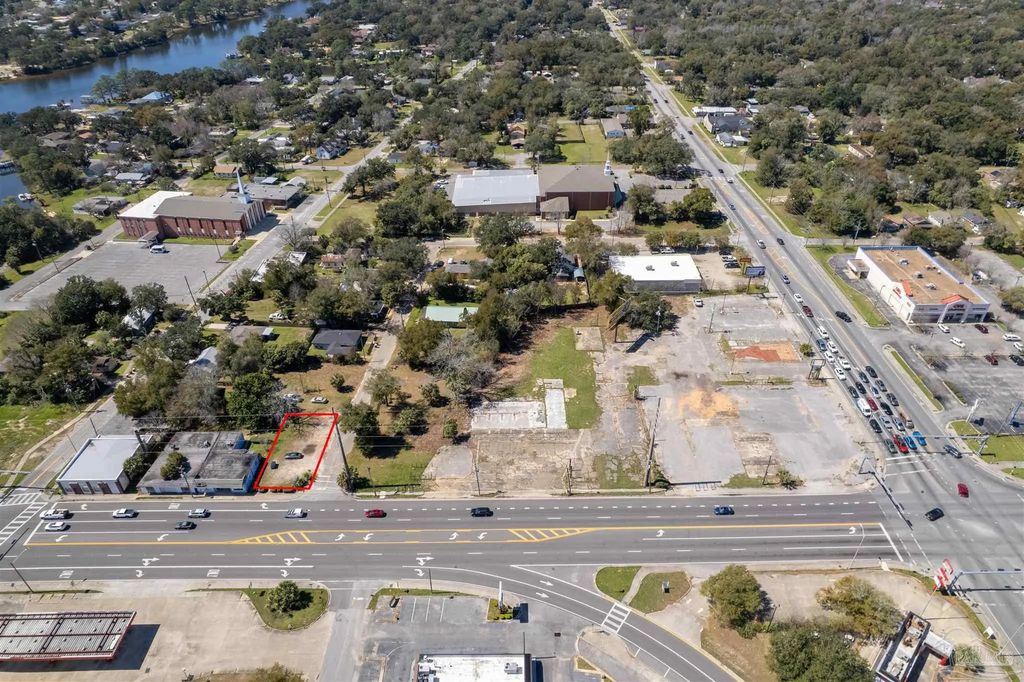 101 S Navy Blvd, Pensacola