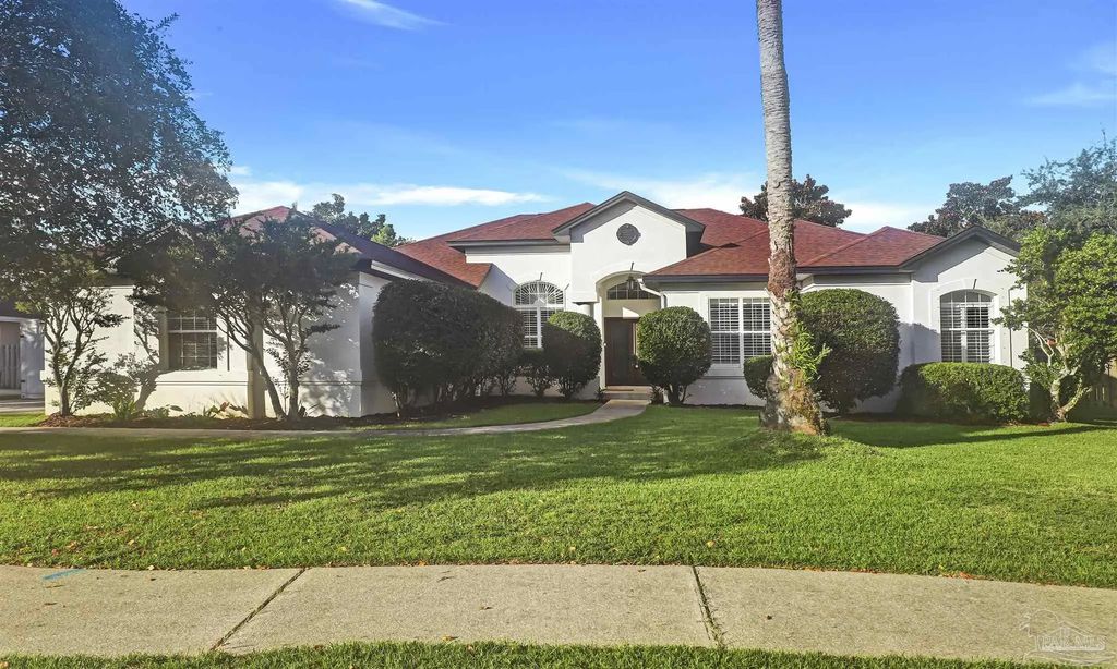 1191 Grand Pointe Dr, Gulf Breeze