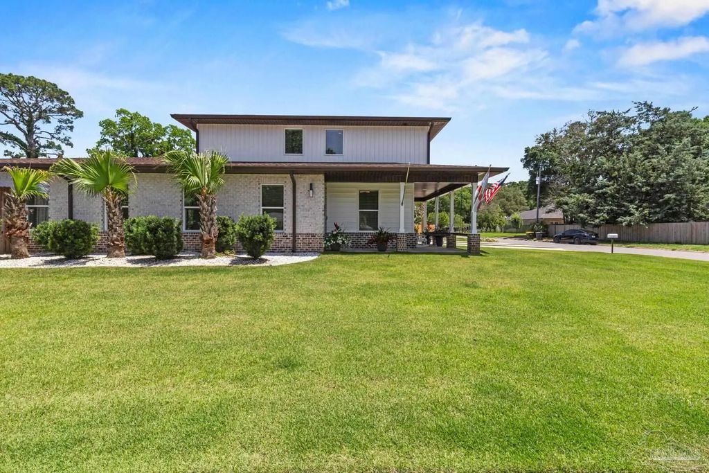 217 California Dr Ne, Ft Walton Beach