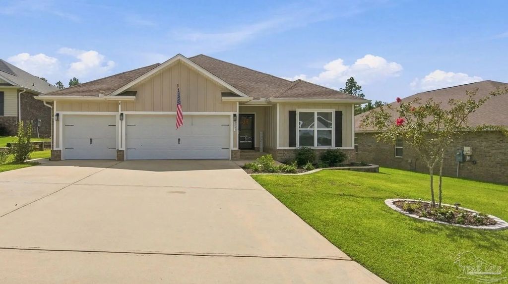 8093 Majestic Cypress Dr, Milton
