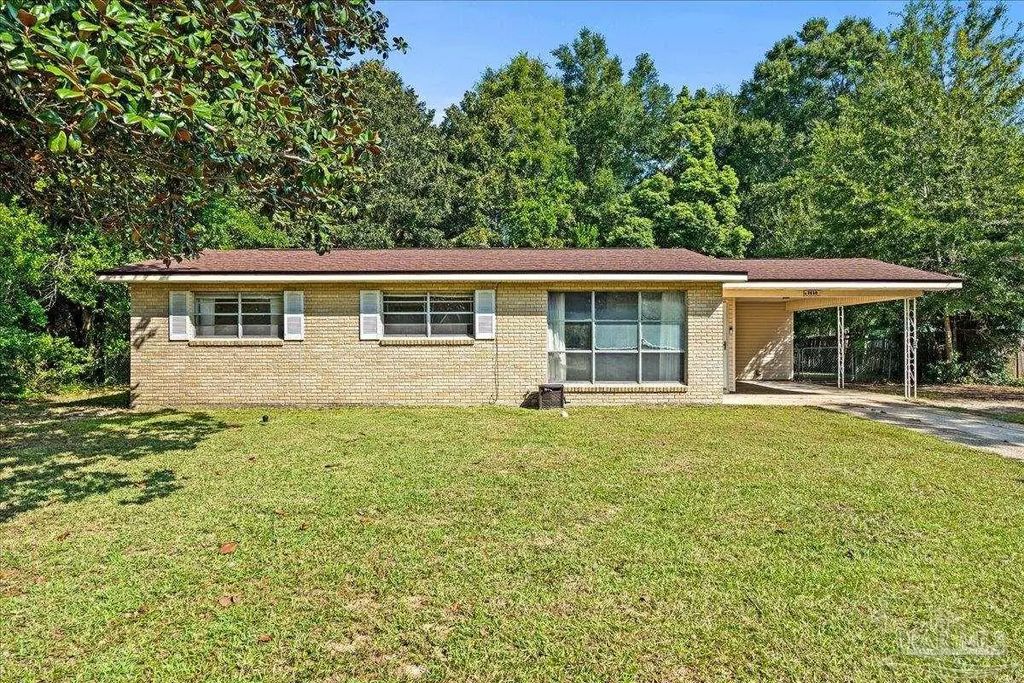 3650 Wellington Rd, Pensacola