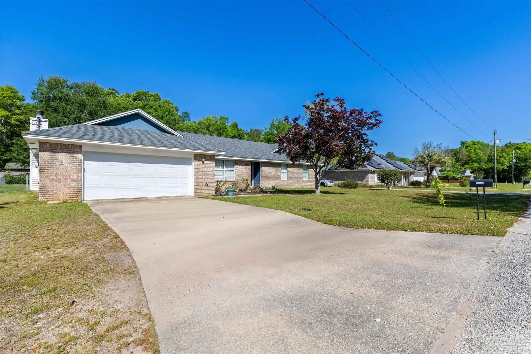 Photo of Listing #680545