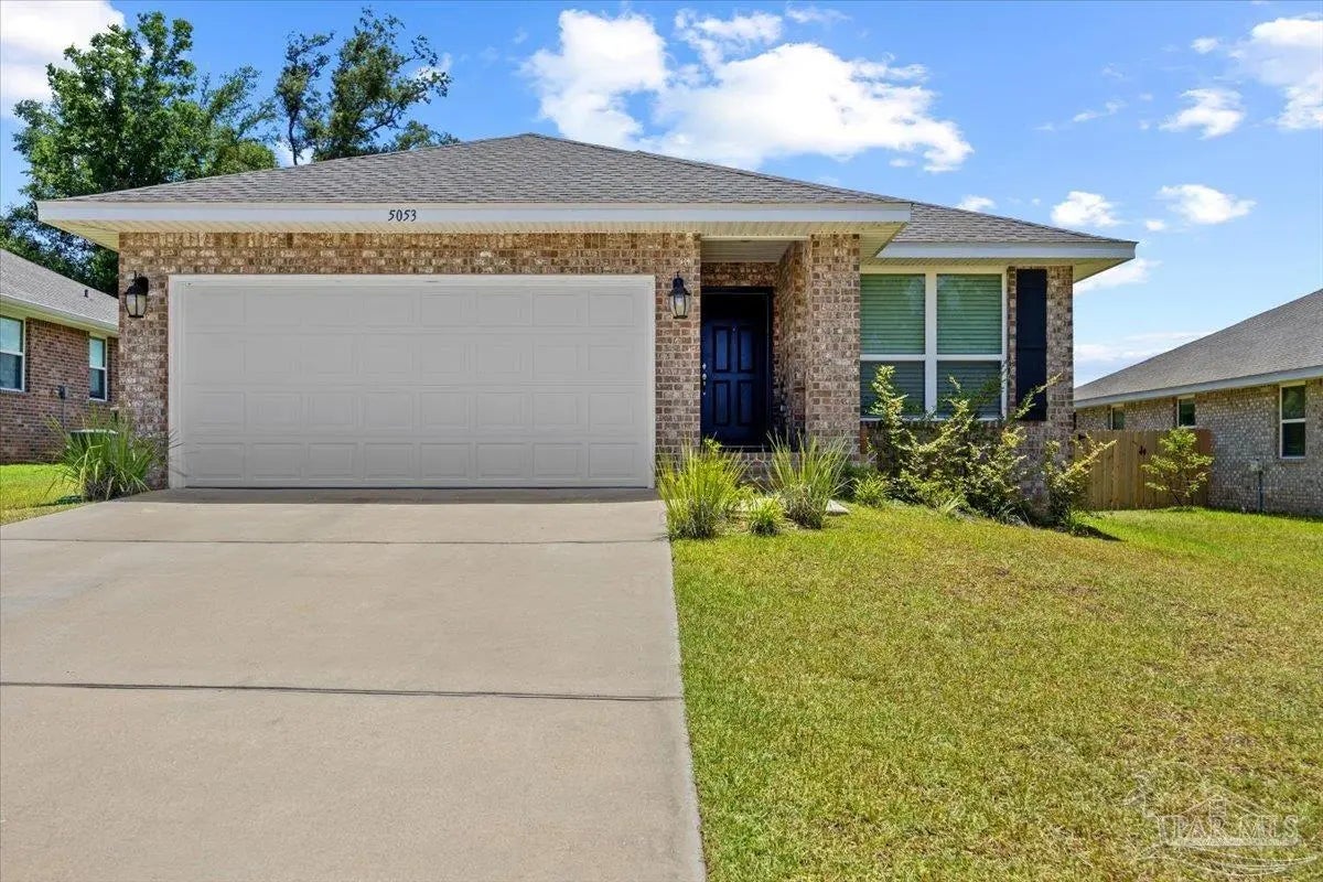 Photo of Listing #667807