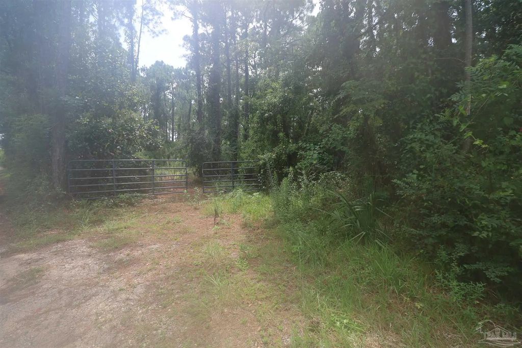 1481 Ocean Breeze Ln, Gulf Breeze