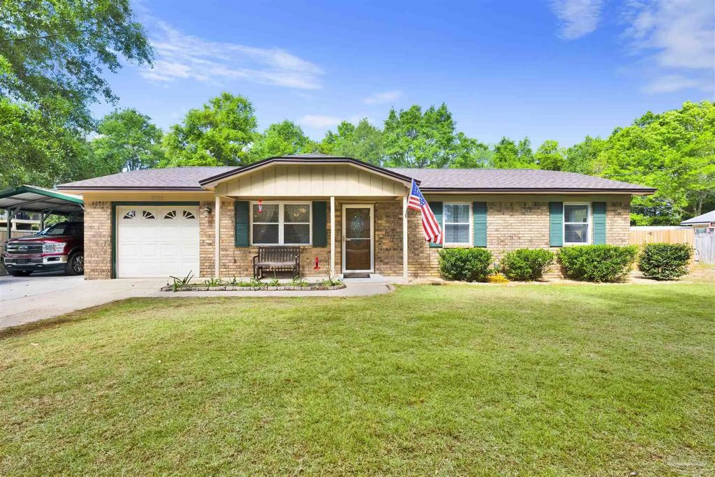 5131 Oakleaf Dr, Pace