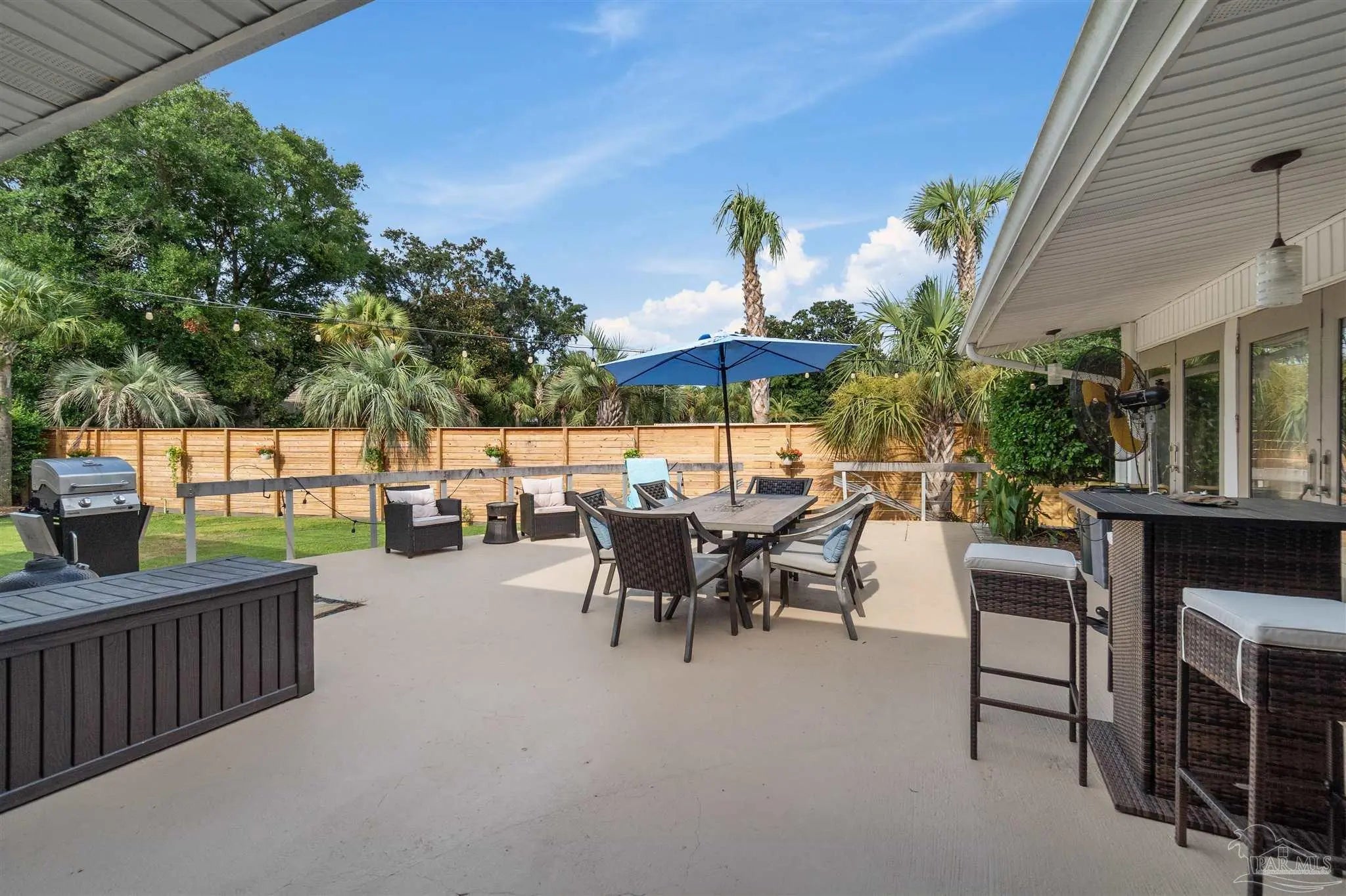 Photo of Listing #676299