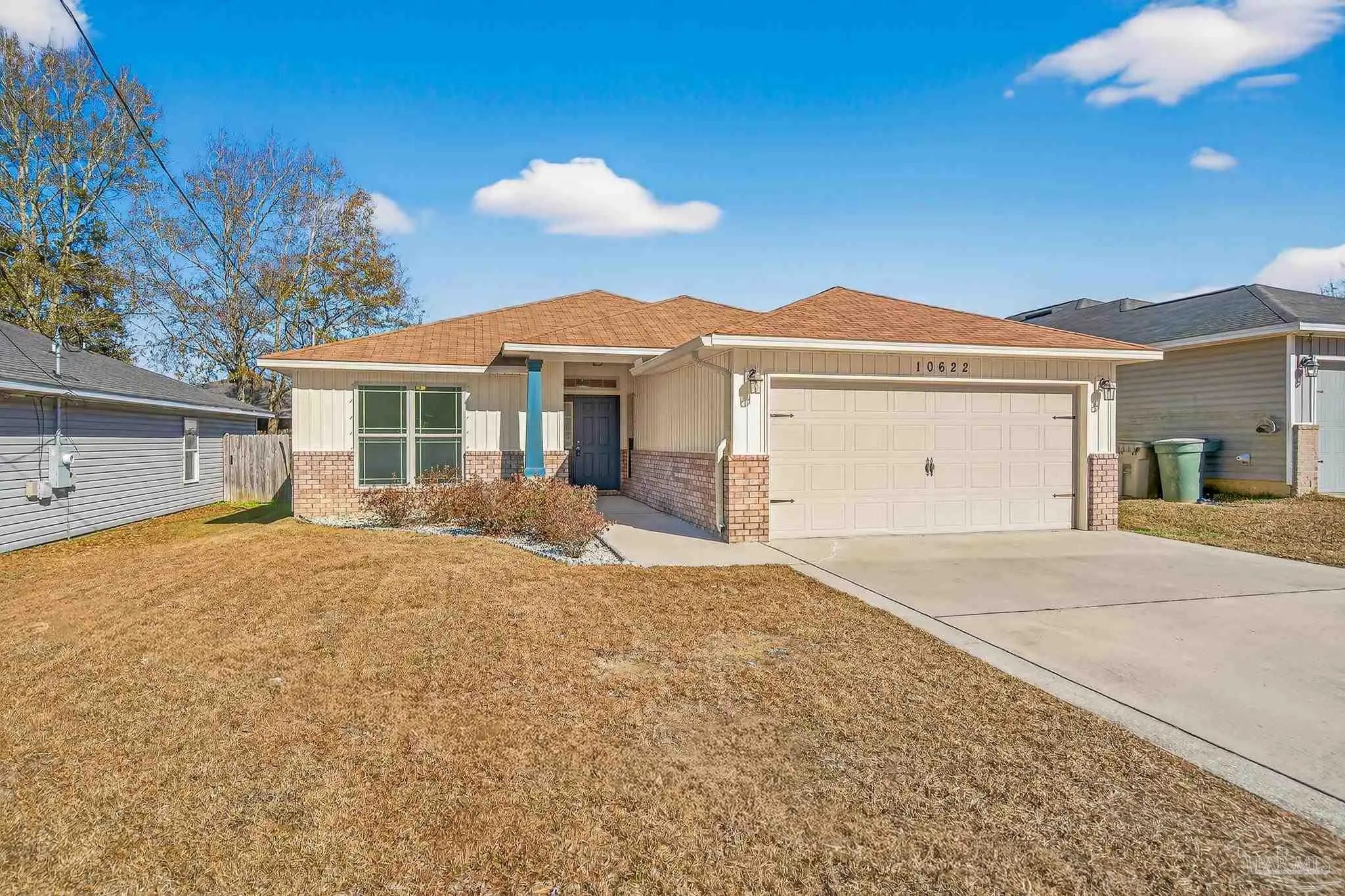 Photo of Listing #677318