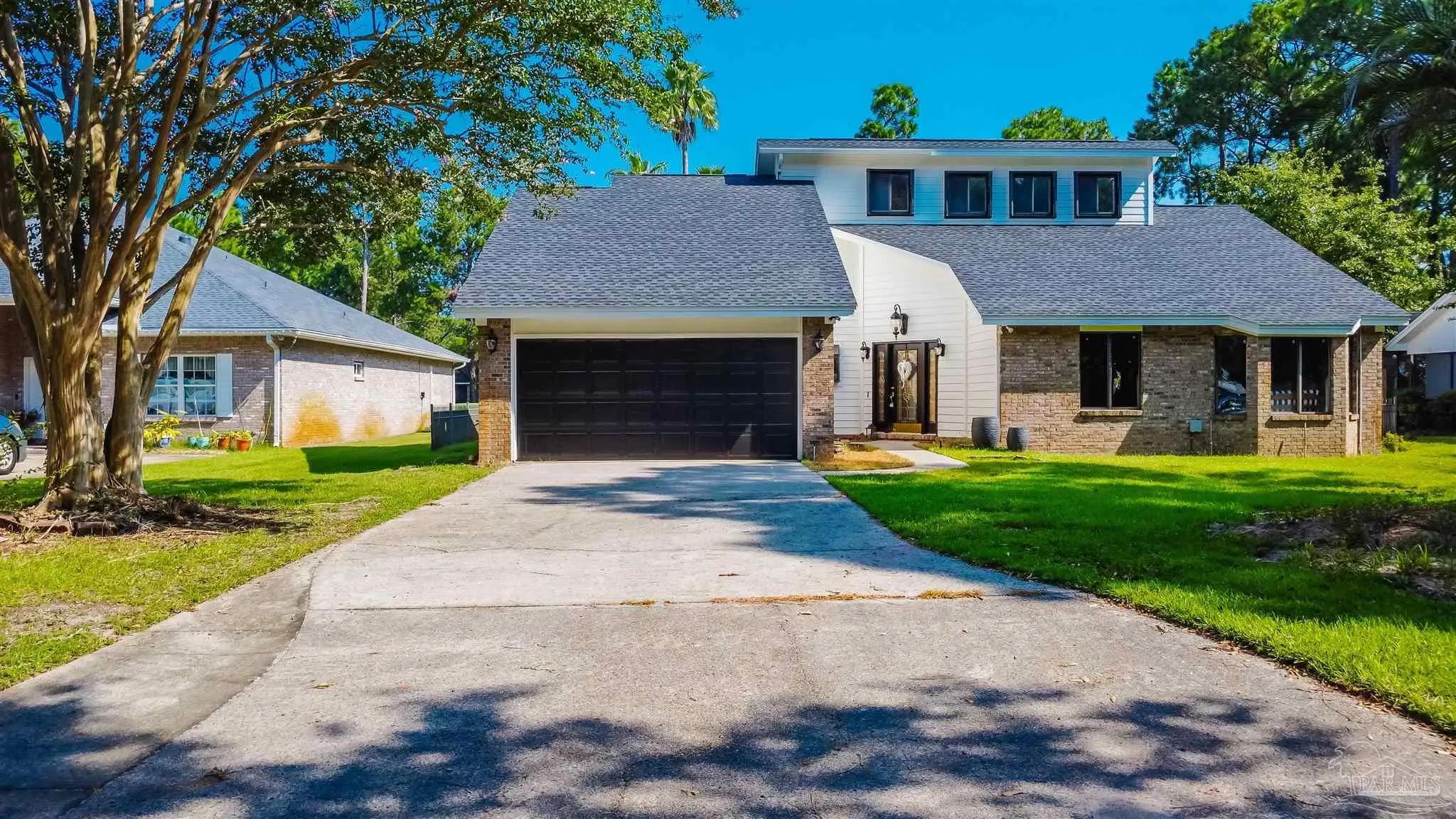 Photo of Listing #688300