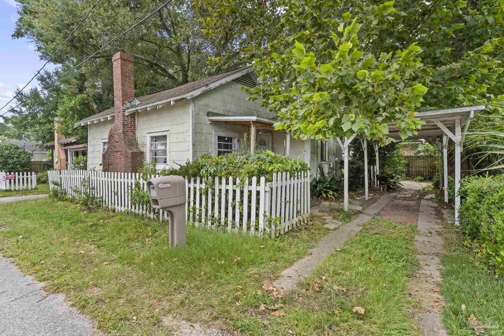 7 Broadmoor Ln #2, Pensacola