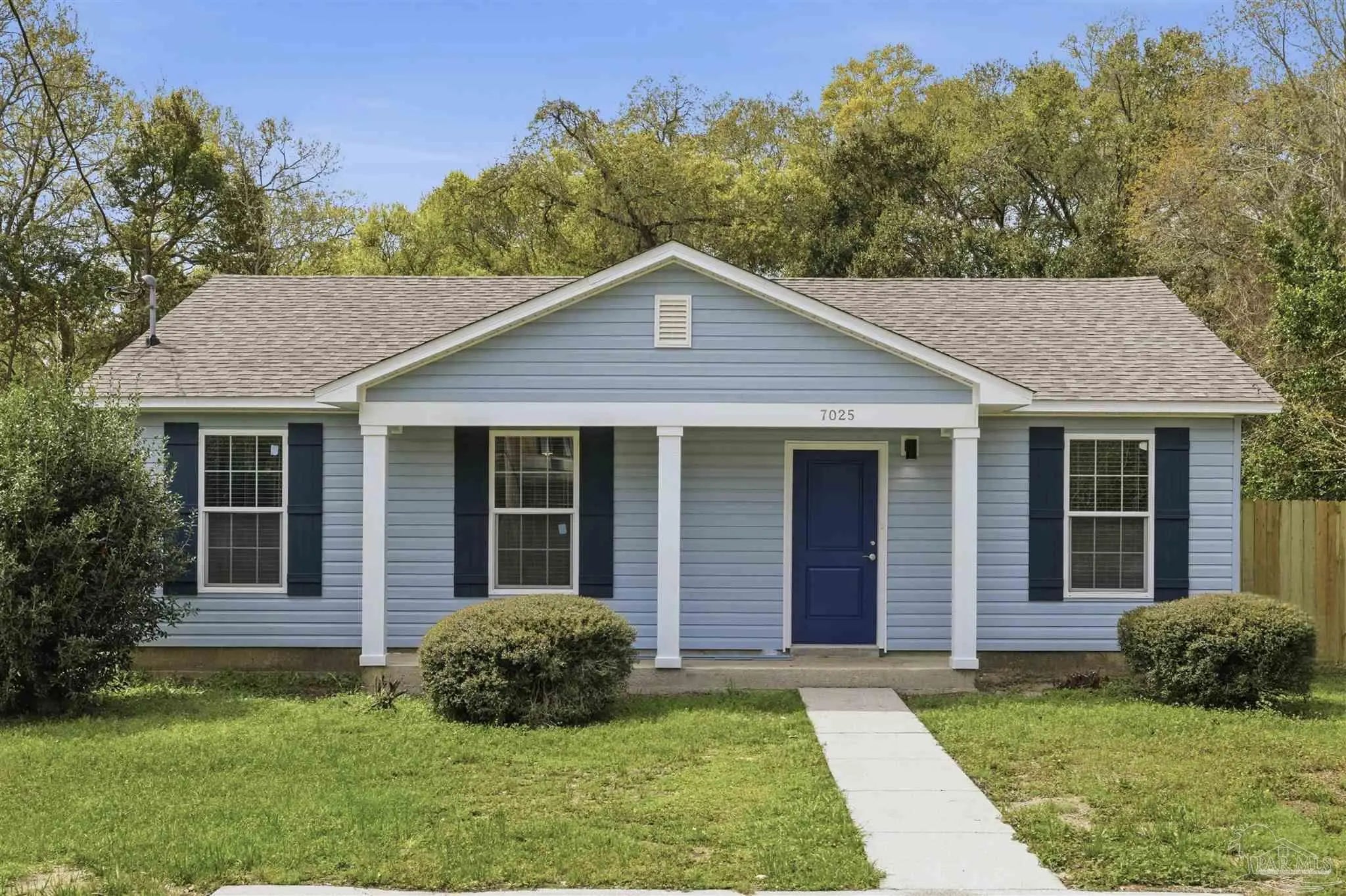 Photo of Listing #679544