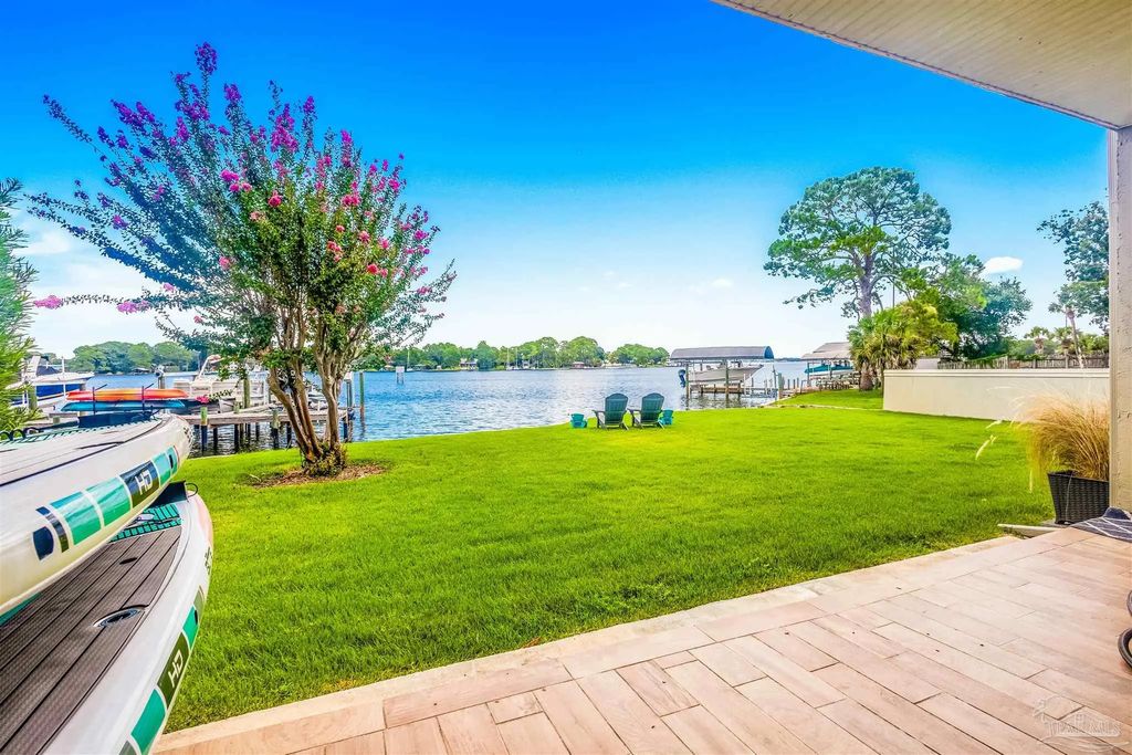 53 Yacht Club Dr #7, Ft Walton Beach