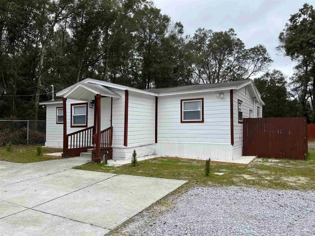 1472 Wingfoot Way, Pensacola