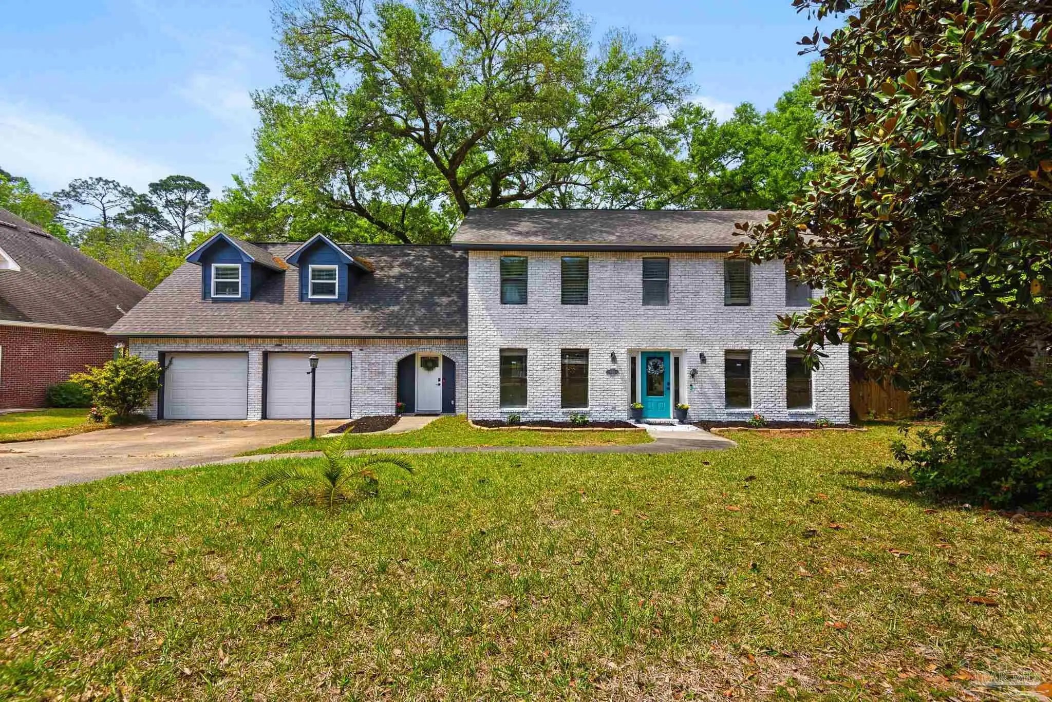 Photo of Listing #679857