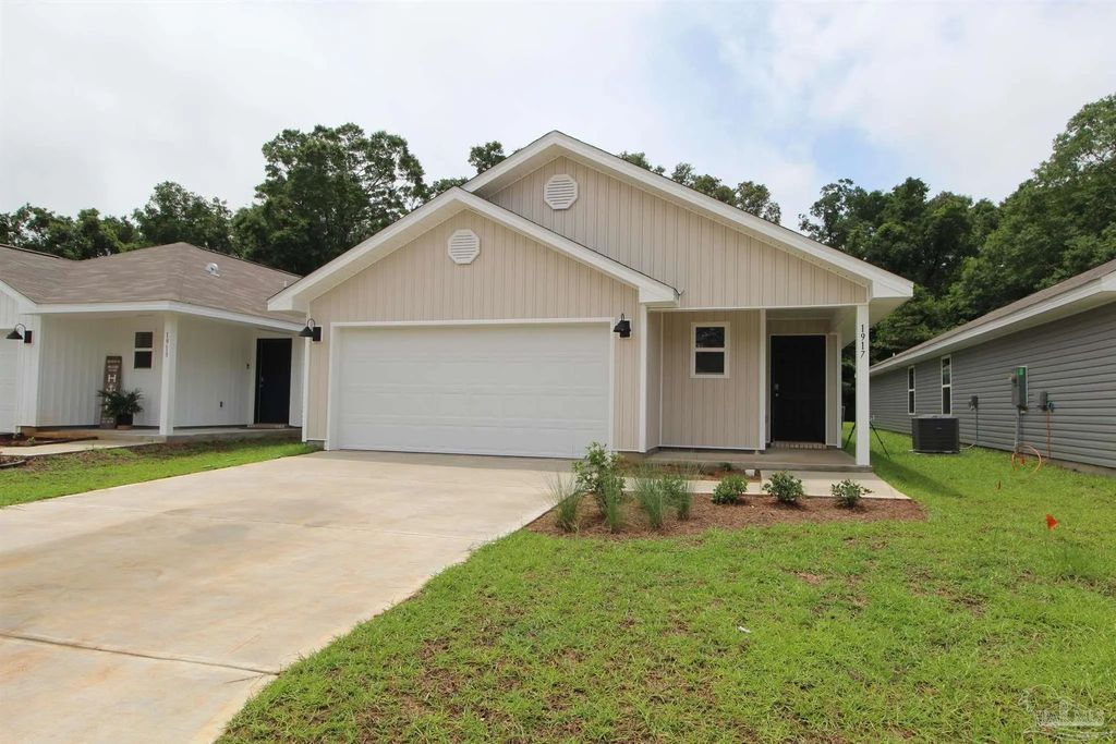 1917 Mary Jo Way, Pensacola