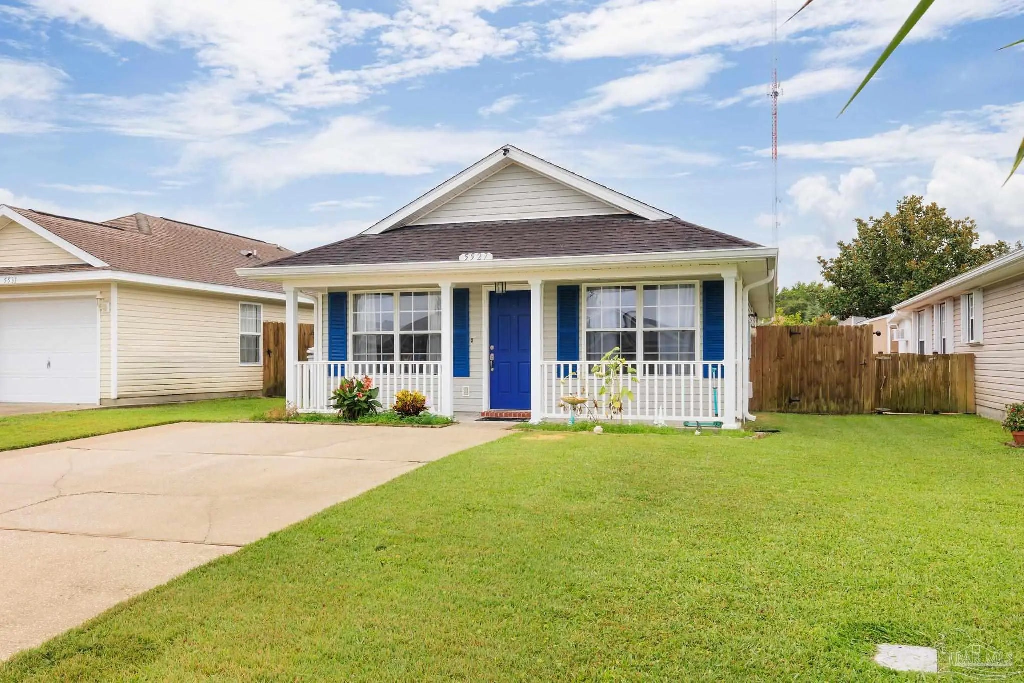 Photo of Listing #668991