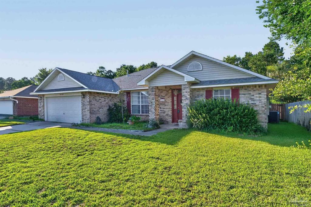 5127 Terra Lake Cir, Pensacola