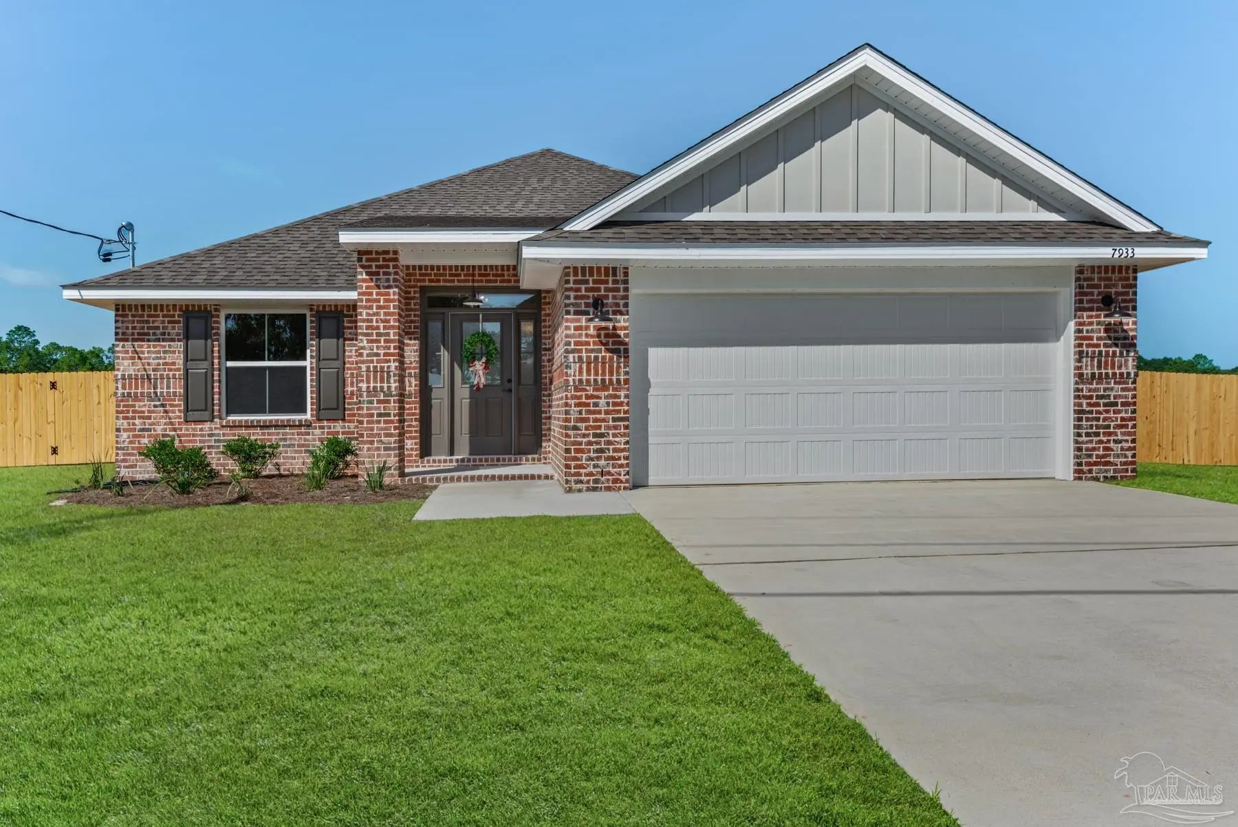 Photo of Listing #678443