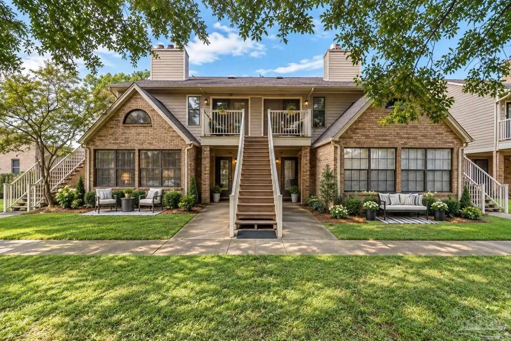 5001 Grande Dr #122, Pensacola