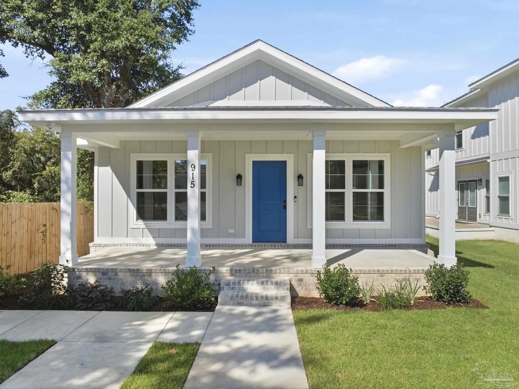 915 N B St, Pensacola