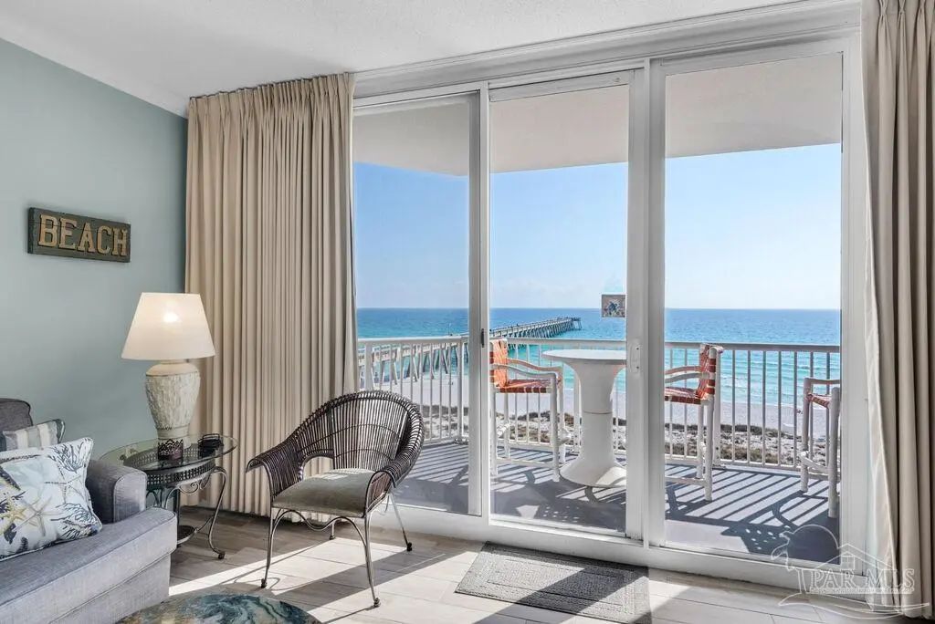 8577 Gulf Blvd #502, Navarre Beach