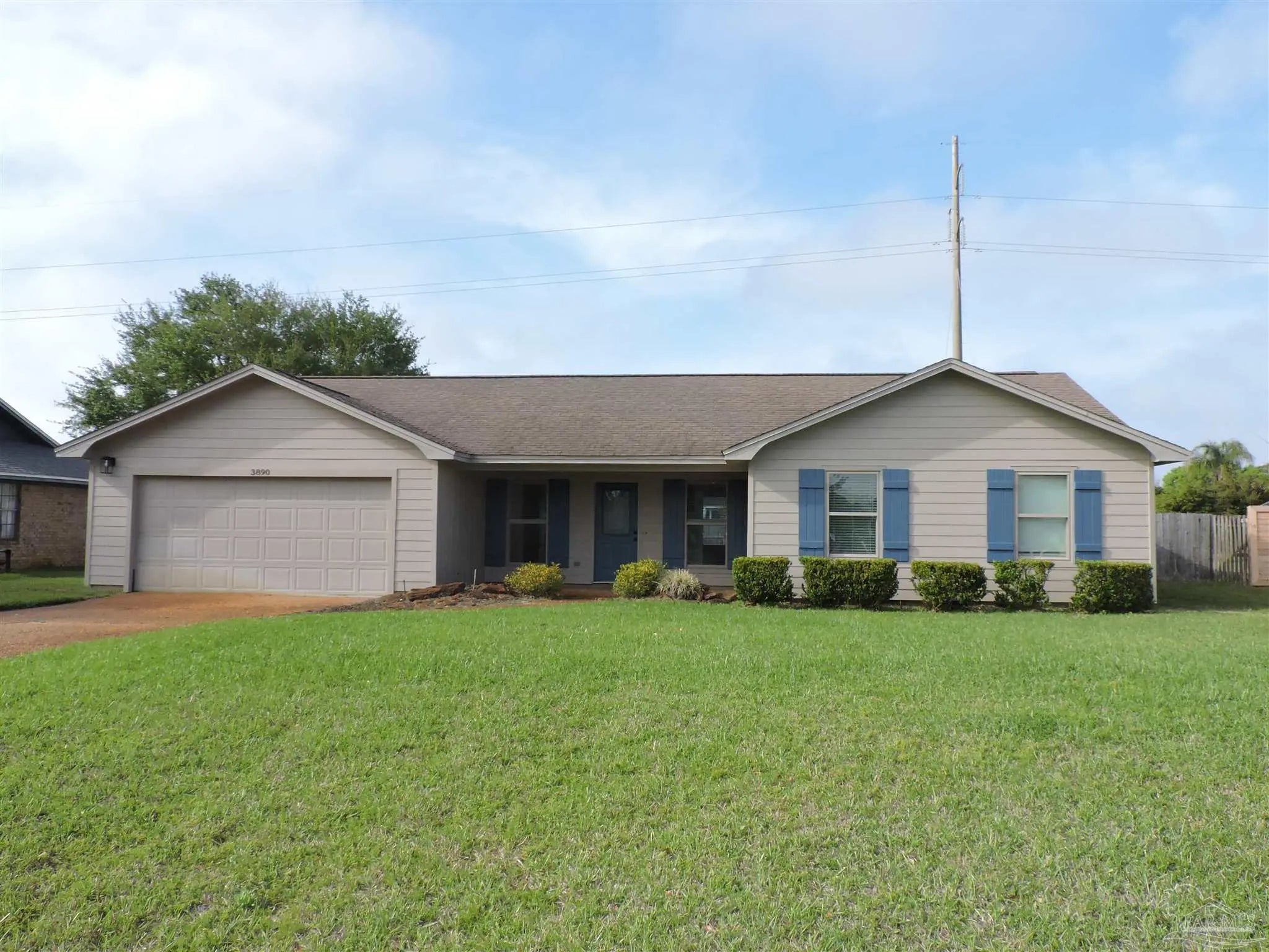 Photo of Listing #680136