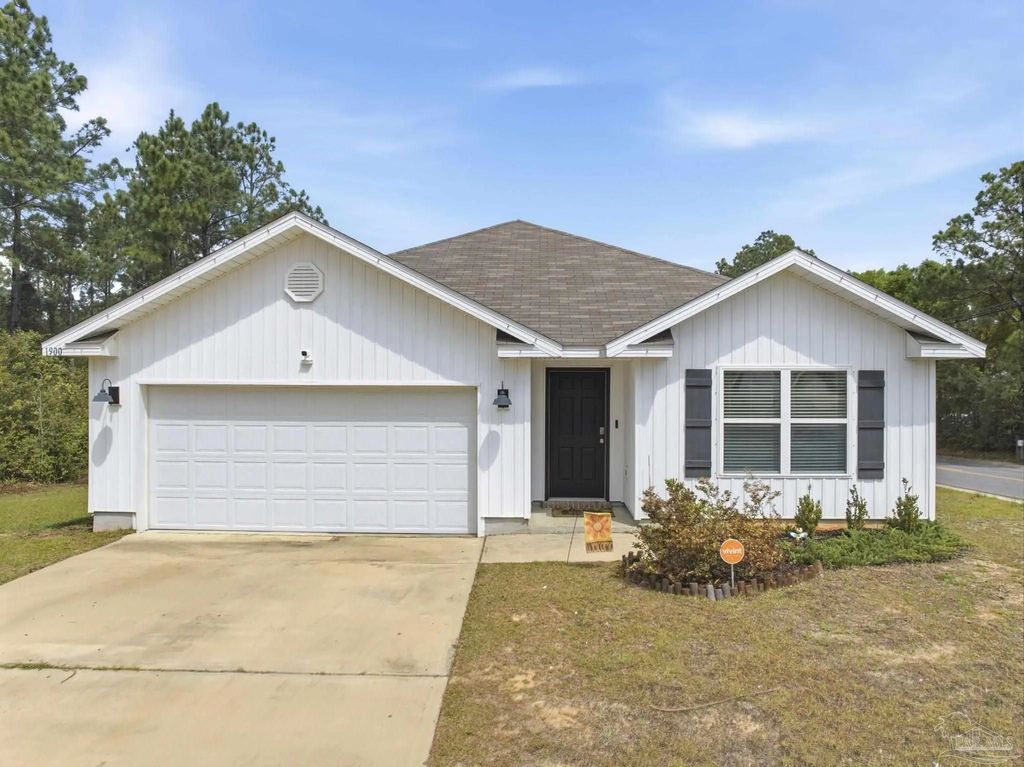 1900 High Ridge Ct, Pensacola