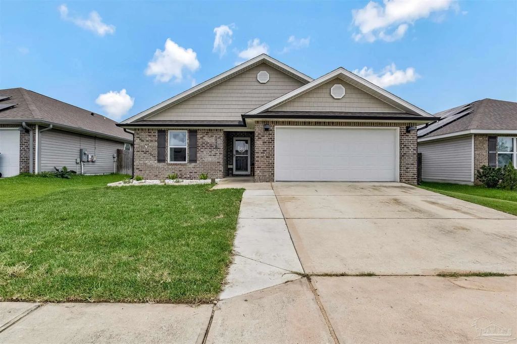 5528 Lancelot Tr, Milton