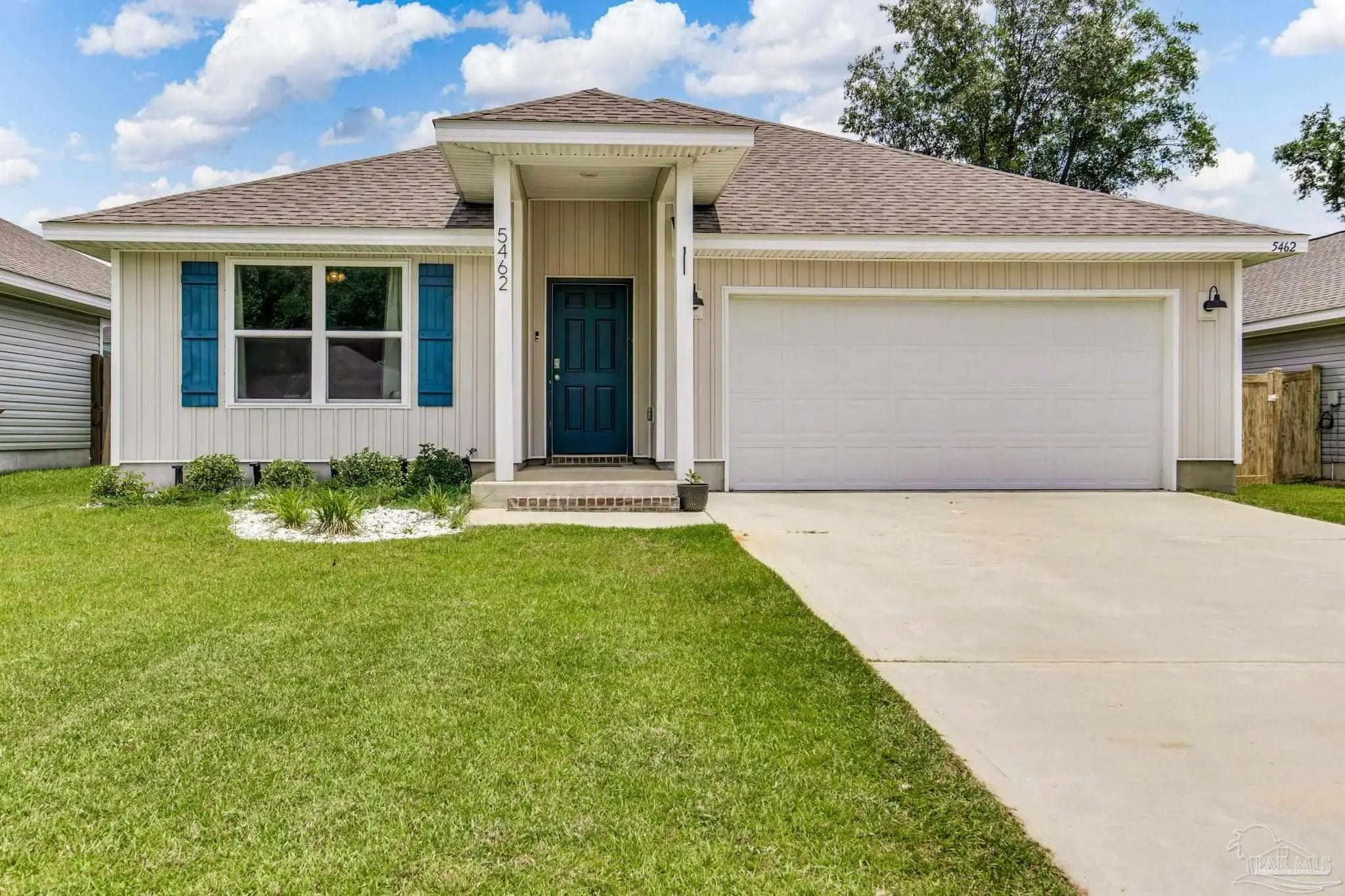 Photo of Listing #667768