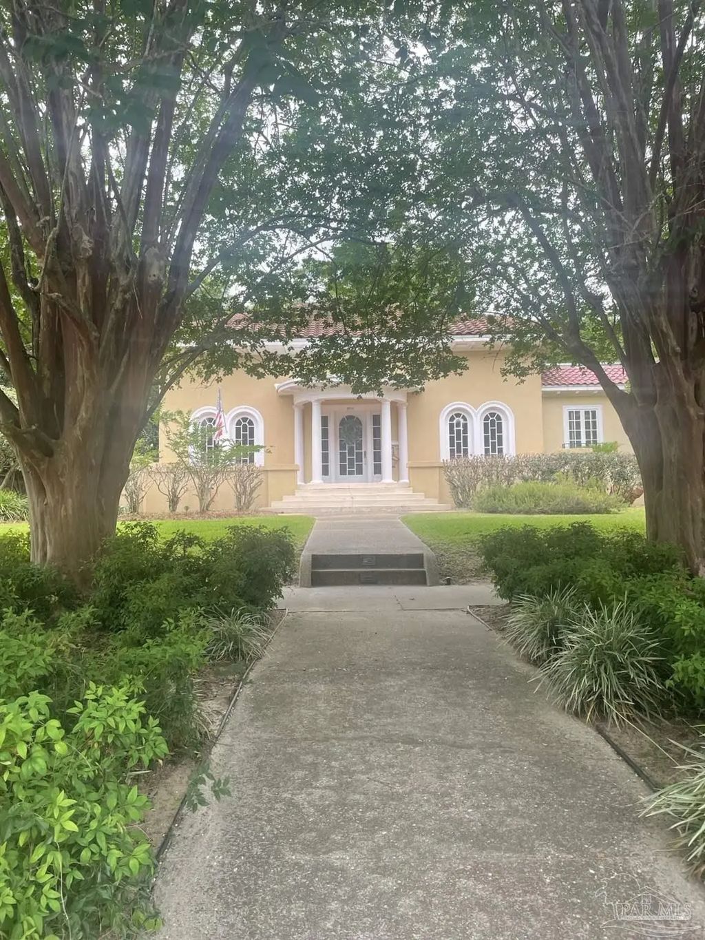 1904 E Larua St, Pensacola